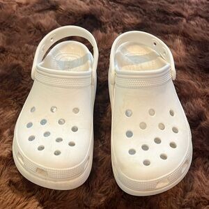 Size women’s 5 white platform CROCS